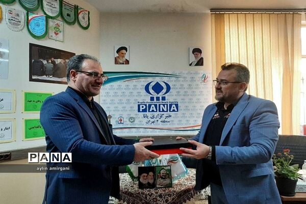 نشست هم‌اندیشی مدیران سازمان دانش آموزی مناطق شهرتهران