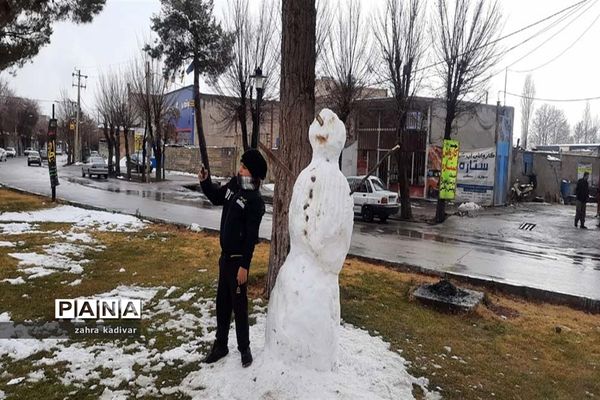 روز برفی در آباده