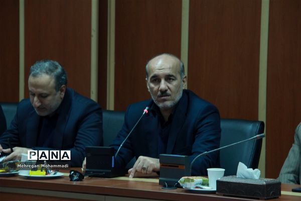 نشست شورای استانی معاونت پرورشی و فرهنگی