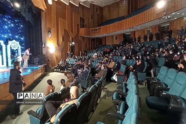 اختتامیه دومین کاروان هنری روایت حبیب در تالار حافظ شیراز