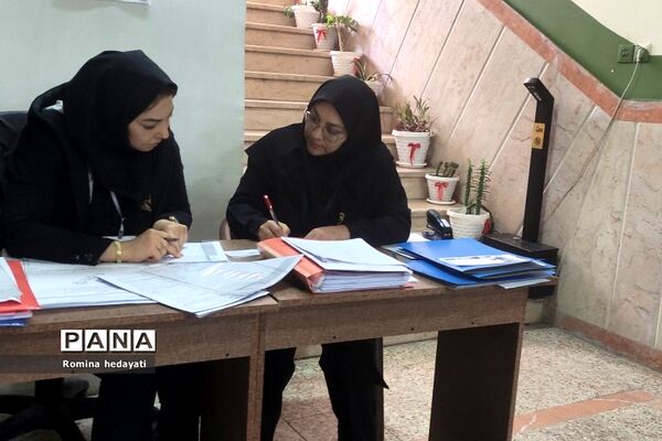 برگزاری منظم امتحانات دی‌ماه هنرستان مبتکران رودهن