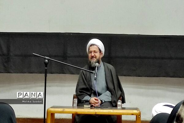 همایش دانش‌آموزان تراز انقلاب اسلامی در بوشهر