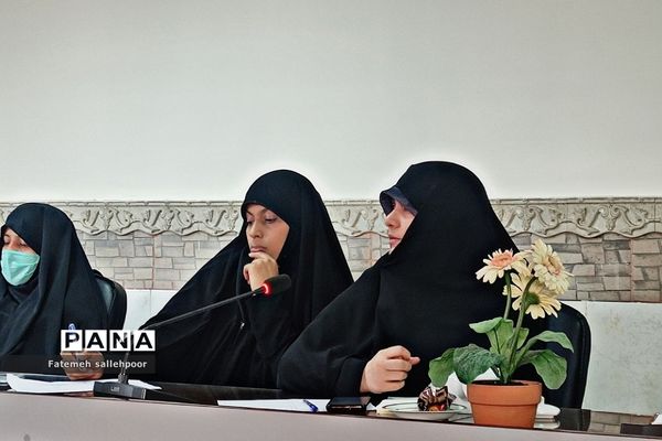 برگزاری جلسه توانمند‌سازی روحانیون طرح امین  در قرچک