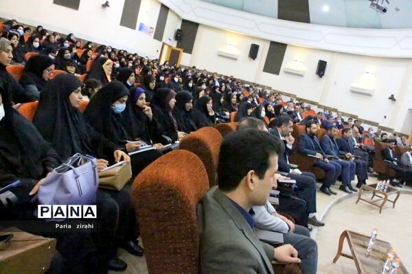 همایش معلم تراز انقلاب اسلامی در بوشهر