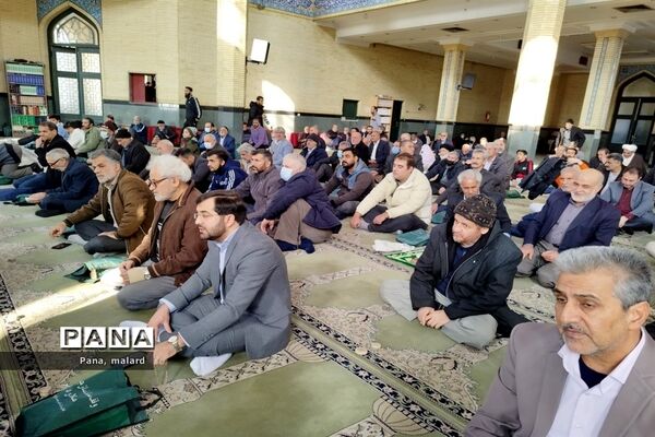 تجمع پرچمداران بصیرت در نمازجمعه ملارد