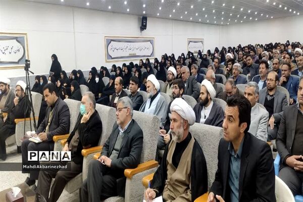 برگزاری کارگاه آموزشی جهاد تبیین در خلیل‌آباد