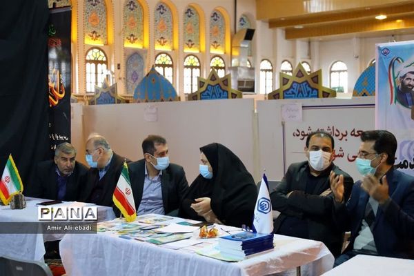 میز خدمت استاندار و مدیران دستگاه اجرایی استان مازندران