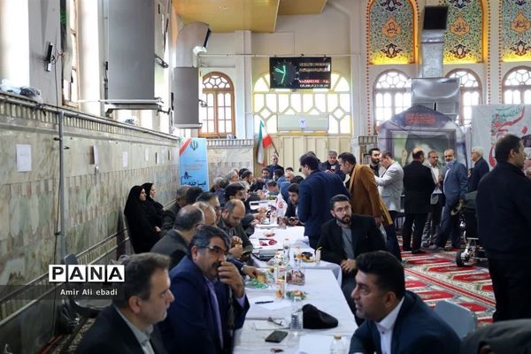 میز خدمت استاندار و مدیران دستگاه اجرایی استان مازندران