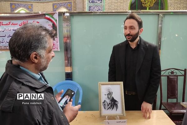 برپایی میزخدمت به صورت گسترده در بخش‌های شهرستان دماوند
