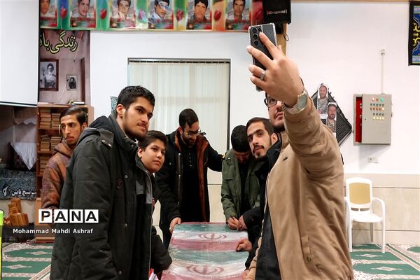 شهدای گمنام مهمان شهرهای نایین و بافران