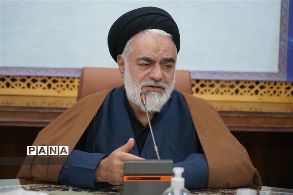 گردهمایی معاونان پرورشی نواحی و مناطق استان اصفهان