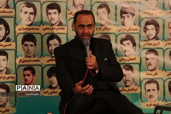 وداع با شهید گمنام دفاع مقدس در کاشان