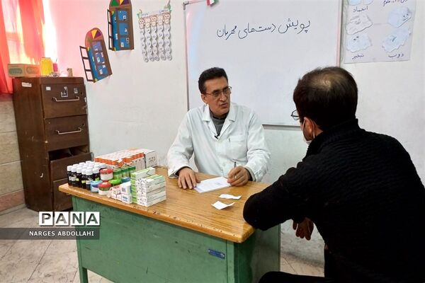 پویش «دست‌های مهربان» در فشافویه