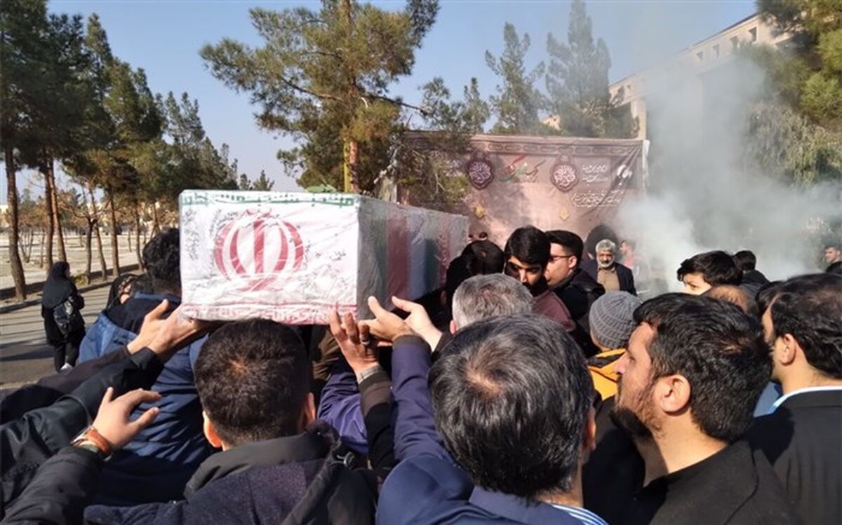 شهادت برای  برای نیل به سرچشمه نور و نزدیک شدن به محبوب است