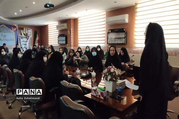 تجلیل از پژوهشگران برتر شهرستان رباط کریم