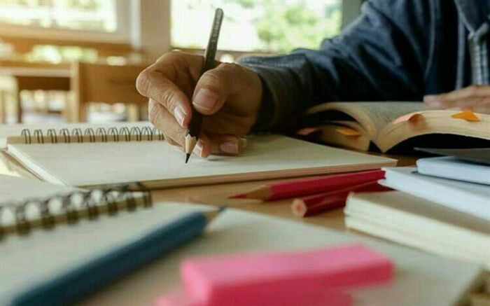 نقش والدین در عملکرد موفقیت‌آمیز دانش‌آموزان در فصل امتحانات