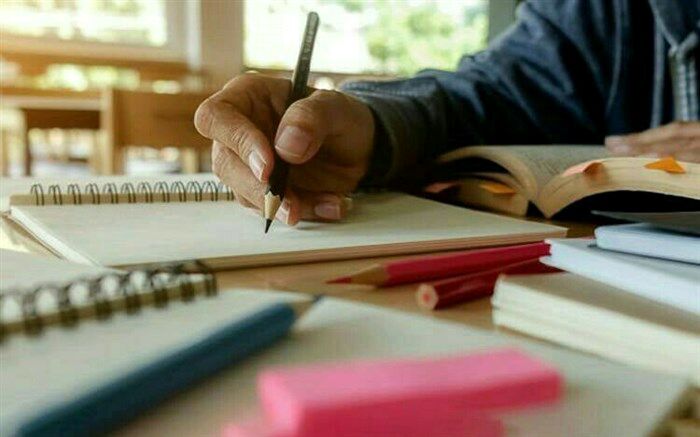 نقش والدین در عملکرد موفقیت‌آمیز دانش‌آموزان در فصل امتحانات