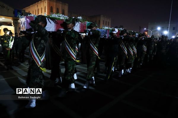 تشییع پیکر سه شهید گمنام در دانشگاه افسری امام علی(ع)