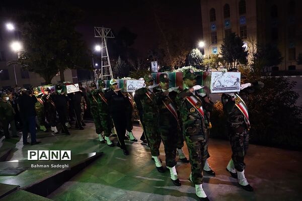 تشییع پیکر سه شهید گمنام در دانشگاه افسری امام علی(ع)