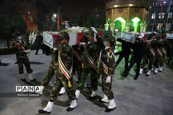 تشییع پیکر سه شهید گمنام در دانشگاه افسری امام علی(ع)