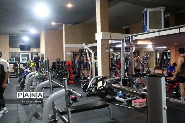 نشست بررسی مسائل و مشکلات ورزشی رودهن