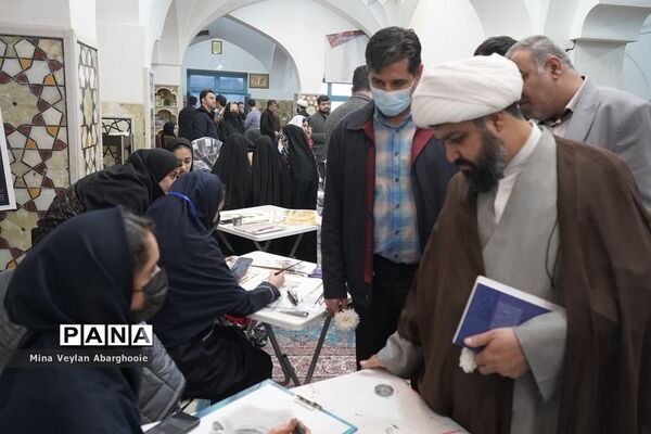 رویداد هنری با برگزاری نمایشگاه عکس و پوستر حاج قاسم سلیمانی در پیشوا