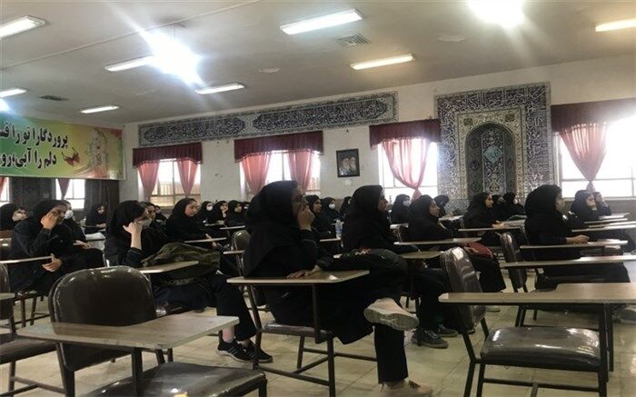 امتحانات دی‌ماه بهترین فرصت برای جبران عقب‌ماندگی‌های درسی است