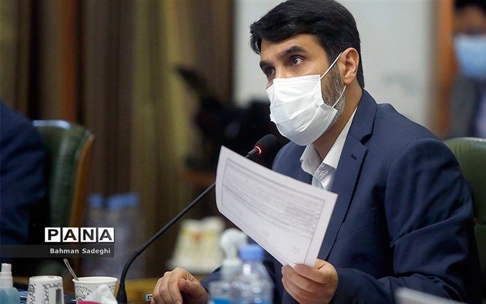 صیانت از باغات کن تکلیف است