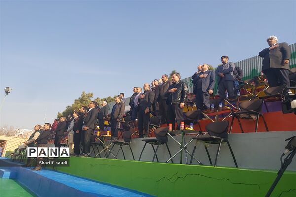 اعزام کاروان تجهیزات ورزشی به مدارس فارس