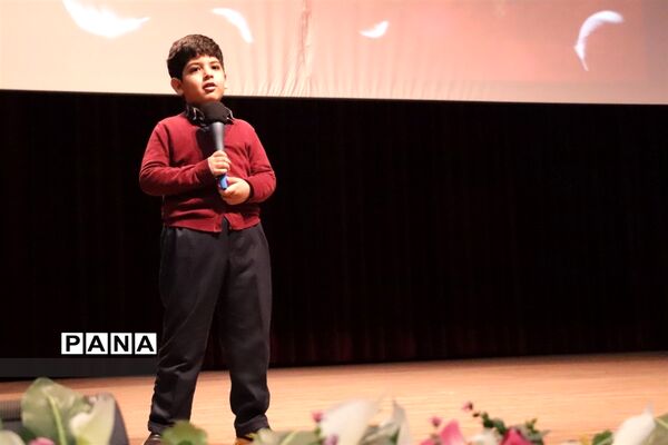همایش «بصیرت و مقاومت» به‌مناسبت سالگرد حماسه ۹دی و سومین سالگرد شهادت سردار شهید سلیمانی