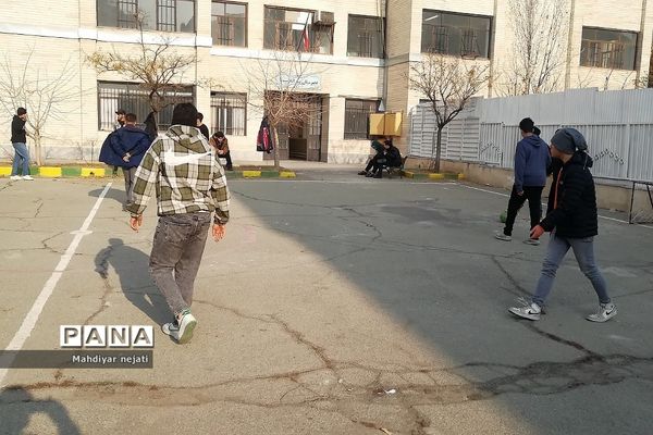 مسابقات فوتبال جام شهید حاج قاسم سلیمانی در مدارس رودهن