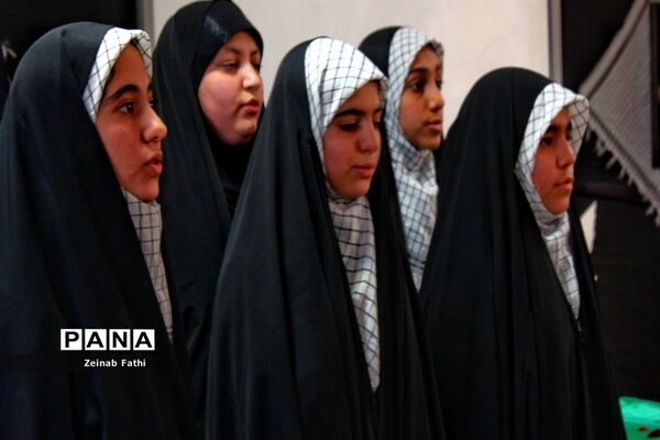 مراسم تشییع و خاکسپاری پیکر شهید گمنام در دبیرستان شاهد امام حسین(ع)