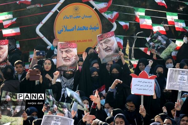 تشییع پیکر شهید گمنام ومراسم خاکسپاری در اردوگاه ثامن الحجج (ع)مشهد