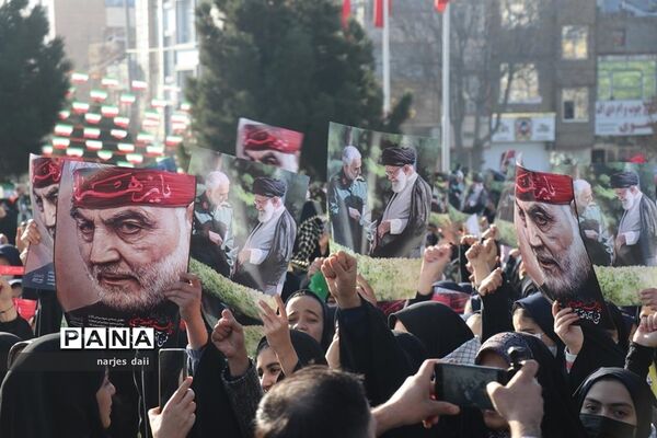تشییع پیکر شهید گمنام ومراسم خاکسپاری در اردوگاه ثامن الحجج (ع)مشهد