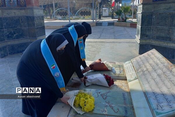 تجدید میثاق با شهدا به‌مناسبت سالگرد سردار حاج قاسم سلیمانی