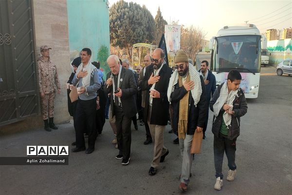 راهیان مکتب حاج قاسم