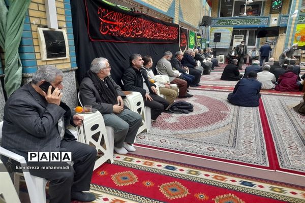 مراسم شب شعر مقاومت در قائمشهر