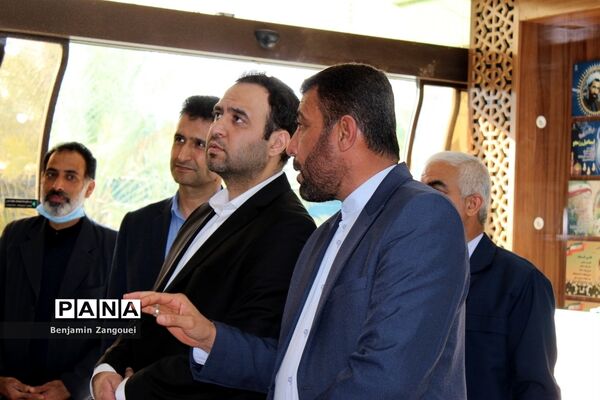 نمایشگاه بصیرت و مقاومت در آموزش و پرورش استان بوشهر