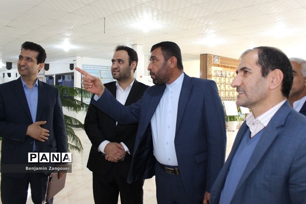 نمایشگاه بصیرت و مقاومت در آموزش و پرورش استان بوشهر