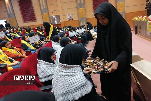 برگزاری ویژه برنامه شهادت سردار سلیمانی در مدرسه تمام تشکیلاتی سردار دل‌ها