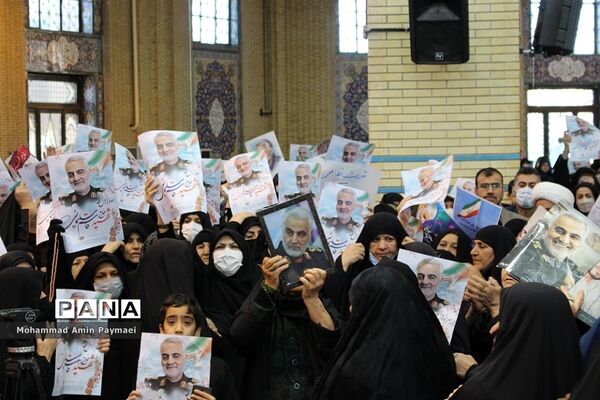مراسم بزرگداشت سالگرد شهادت حاج‌قاسم‌سلیمانی در ایلام