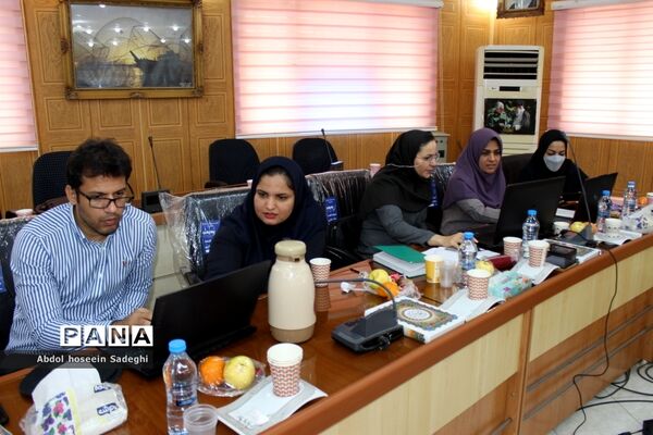 کارگاه آموزشی سواد دیجیتال، علوم رایانه و مهارت برنامه‌نویسی در بوشهر