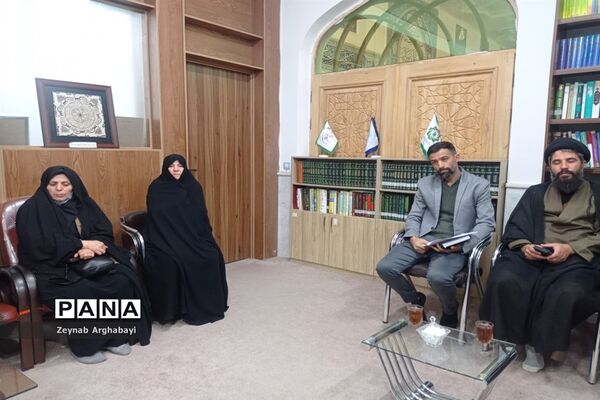 جلسه هماهنگی برنامه‌های هفته مقام زن و روز مادر در تربت جام
