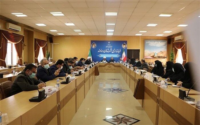با برنامه‌ریزی اصولی و حمایتی جوانان به ازدواج و تحکیم خانواده باید تشویق شوند