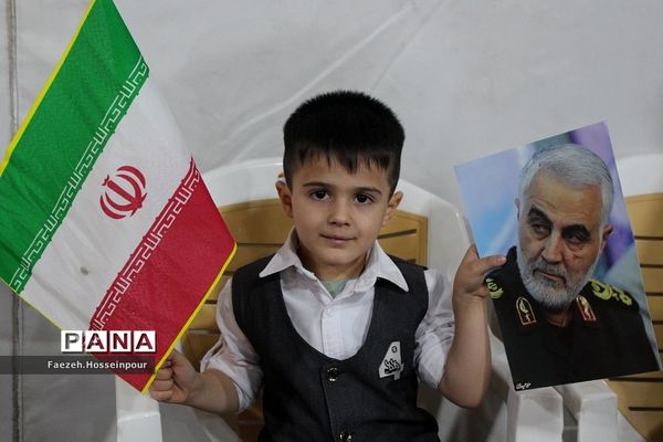 برگزاری مراسم «ما دختران حاج قاسم» در بهارستان‌ دو