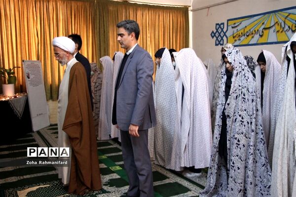 گرامیداشت سومین سالگرد مراسم شهید سردار سلیمانی در دبیرستان فرزانگان دوره اول تربت‌ جام