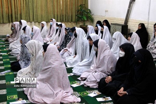 گرامیداشت سومین سالگرد مراسم شهید سردار سلیمانی در دبیرستان فرزانگان دوره اول تربت‌ جام