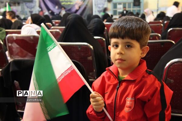 مراسم وداع با 2 شهید‌ گمنام در ورامین