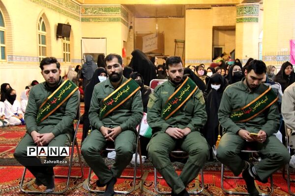 مراسم وداع با 2 شهید‌ گمنام در ورامین