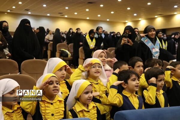 مراسم گردان دختران حاج قاسم در سالن شهید حاتمی مشهد مقدس
